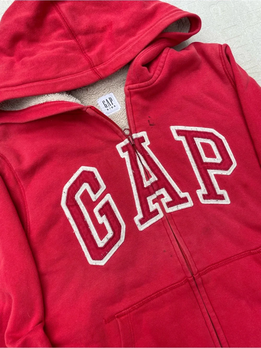 GAP classic zip